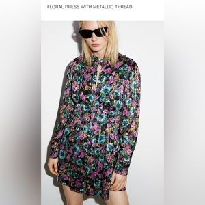 Cute Gold Threaded Floral Boho Mini Dress
Perfect for Spring!